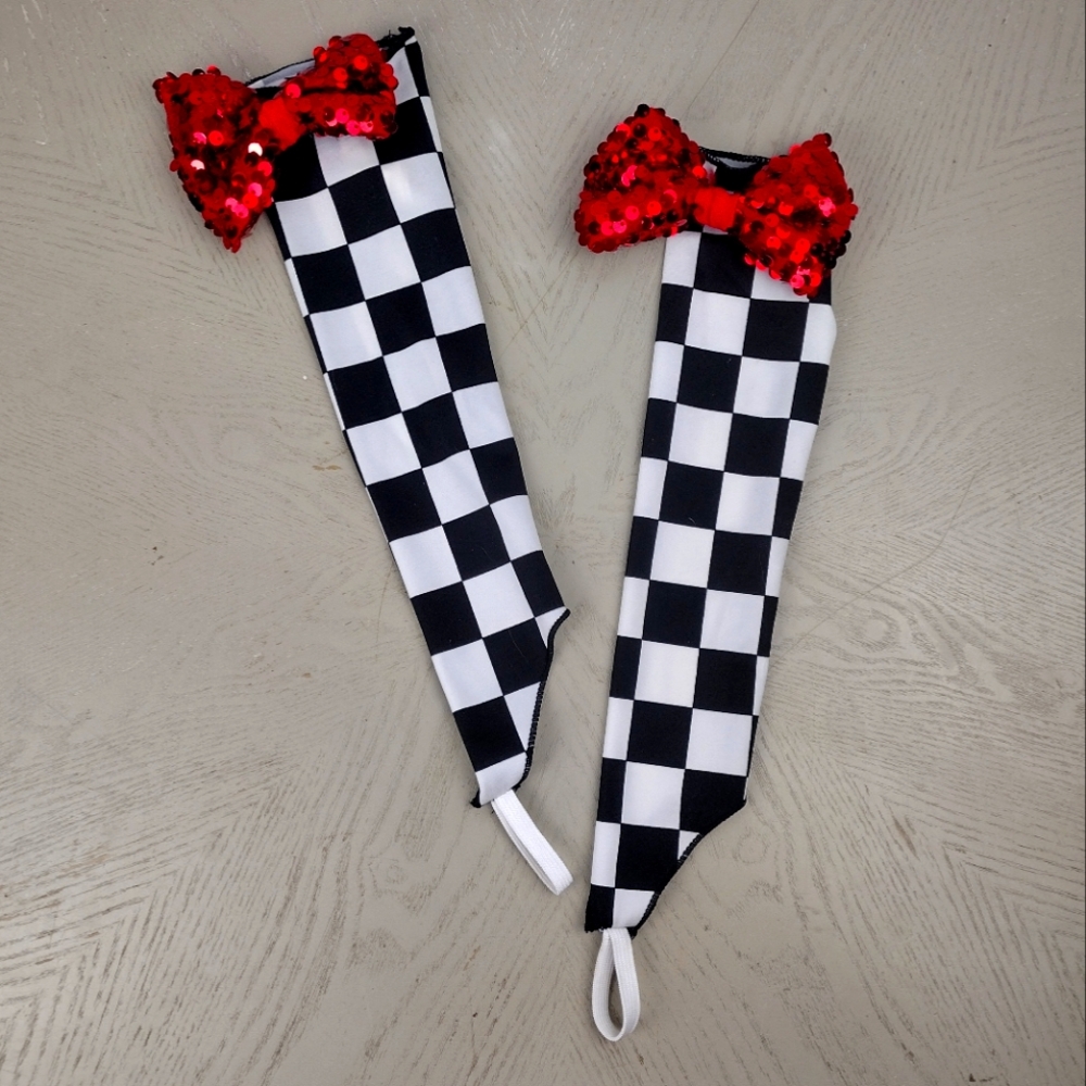 Weissman Red Bow Checkered Point Gloves